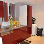 Rochire Location 1 Apartamento