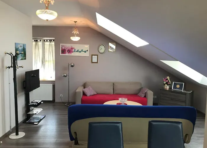 Rochire Location 1 제라르메르