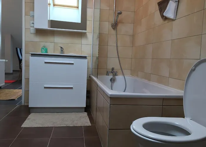 Rochire Location 1 *