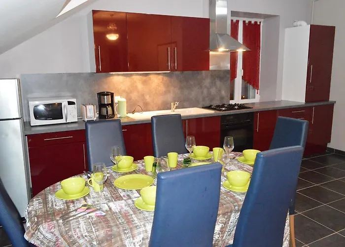 Rochire Location 1 * 제라르메르